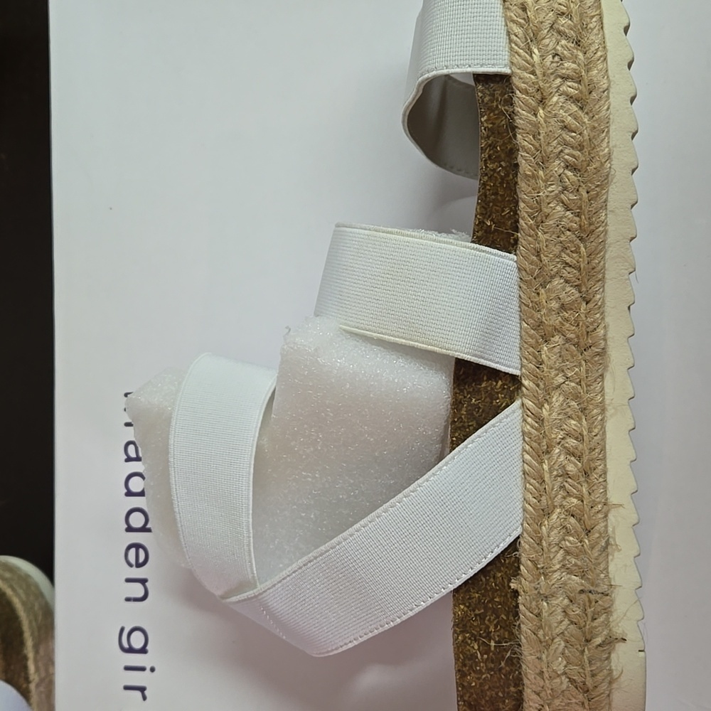 Madden Girl Carly White Espadrille 8 Women New In Box - Picture 3 of 7